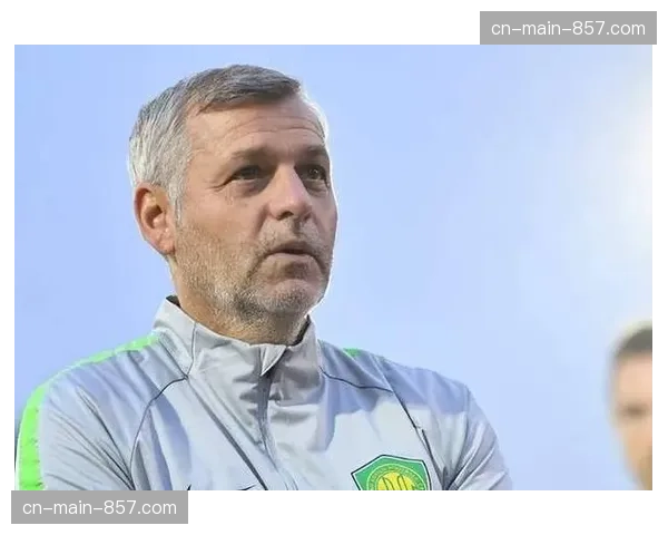 里尔本赛季输球率高达43%,创热内西奥执教生涯新高的深层原因分析 里尔本赛季输球率高达43%,创热内西奥执教生涯新高的深层原因分析