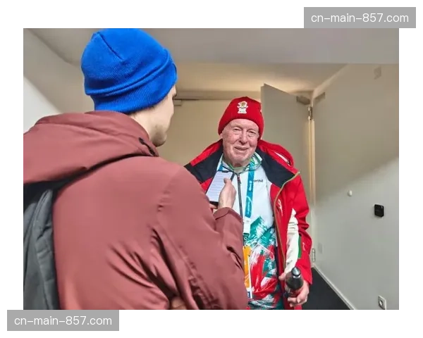 “是时候了”：传奇教练凯尔·桑德森在执教三十年后宣布退休计划